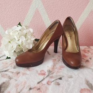 JESSICA SIMPSON 👠 Brown Leather Pumps